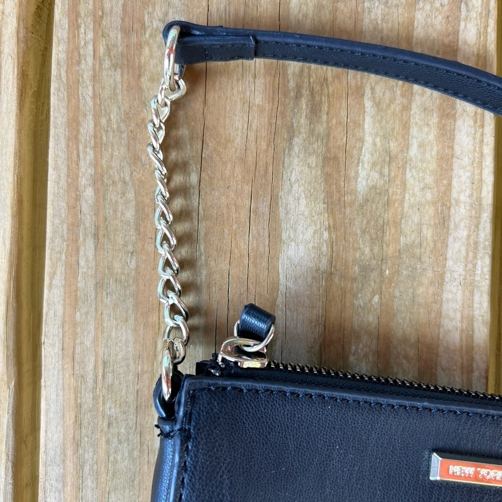 New York & Company black mini shoulder bag - Picture 3 of 11